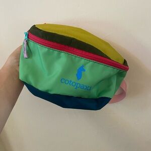 Cotopaxi Crossbody Hip Pack/Fanny Pack